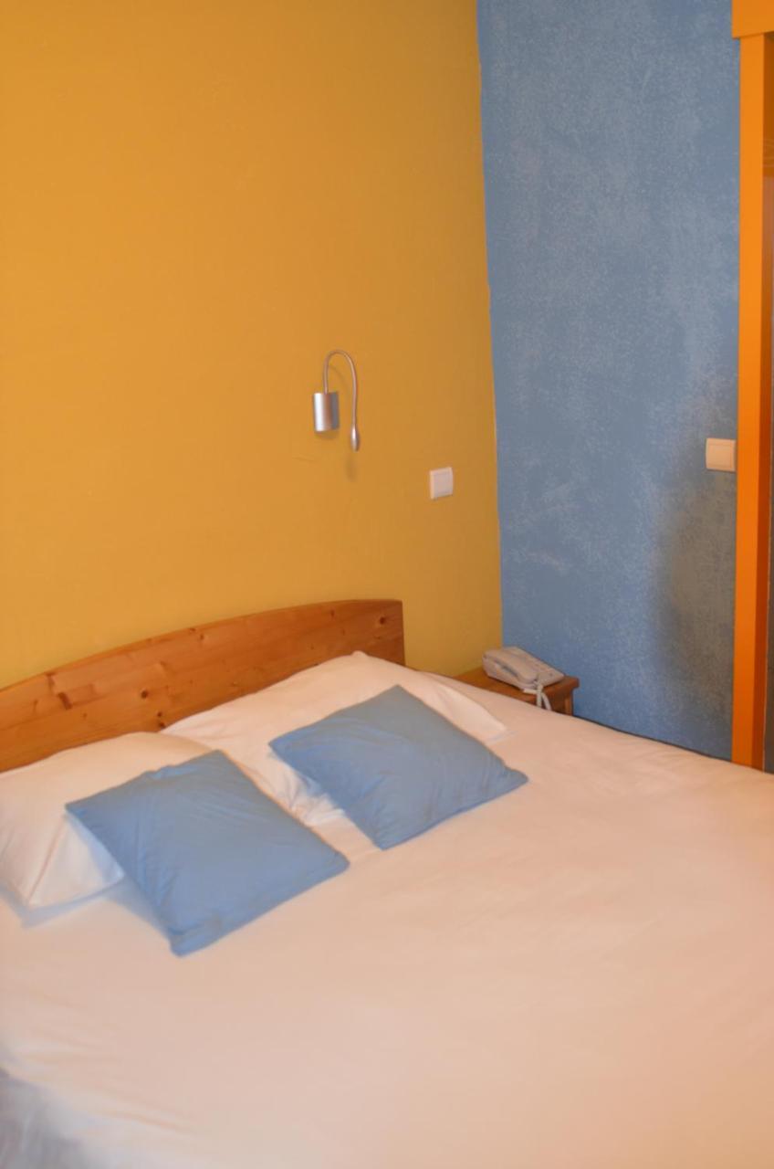 Hotel Au Fil De L'Eau Seyssel Kültér fotó